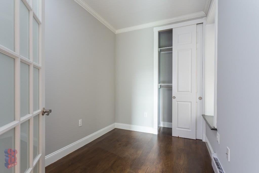 W 103rd St #3FW - Photo 2 of 8