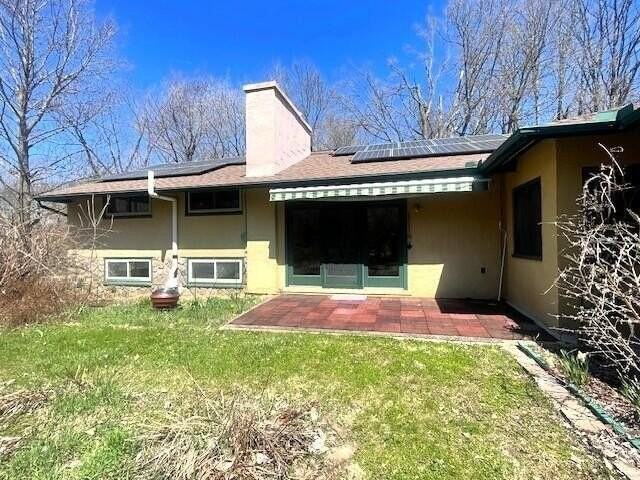 3079 Pittsview Dr - Photo 3 of 40