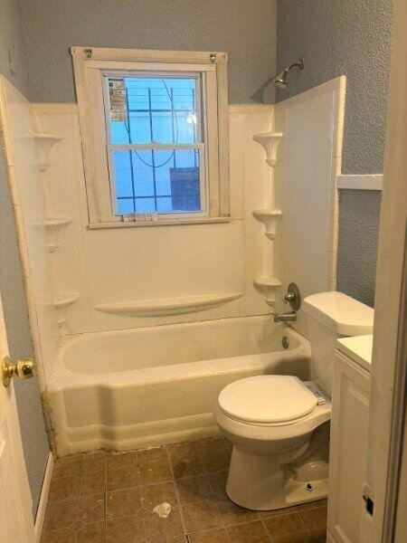 17432 Mackay St - Photo 2 of 7