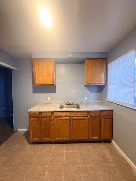 17432 Mackay St - Photo 5 of 7