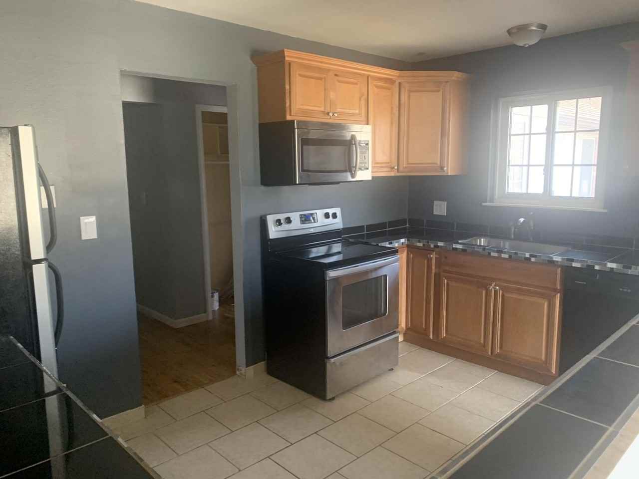 30256 Southfield Rd Unit A280 #A280 - Photo 7 of 14