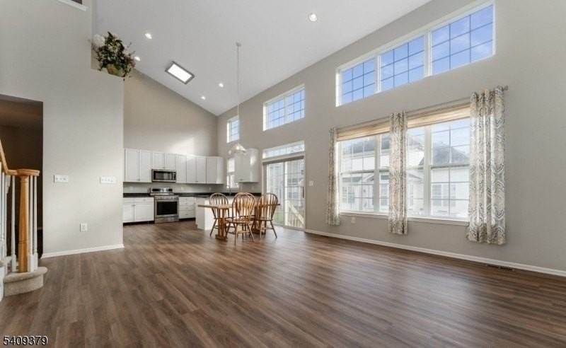 15 Colts Ln - Photo 2 of 14