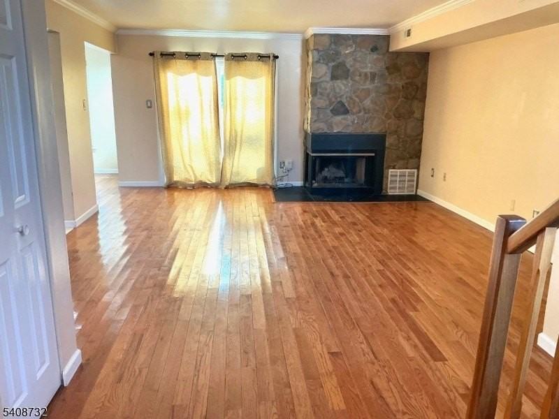 87 Winchester Way - Photo 2 of 20