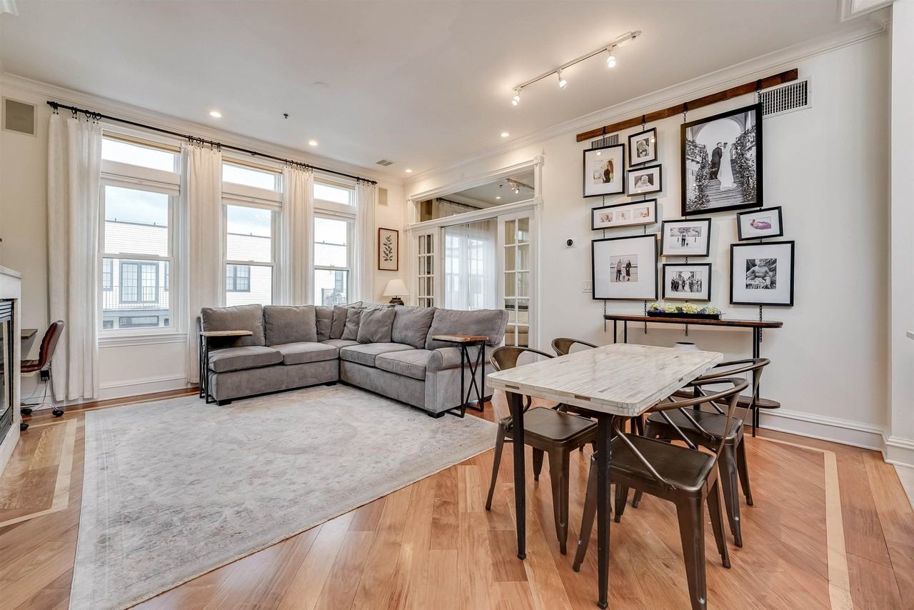 915 Madison St #6B - Photo 5 of 29