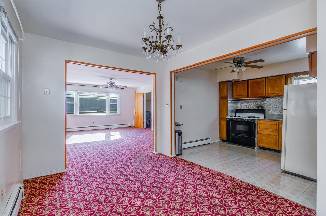 129 Garfield Ave #2 - Photo 6 of 16