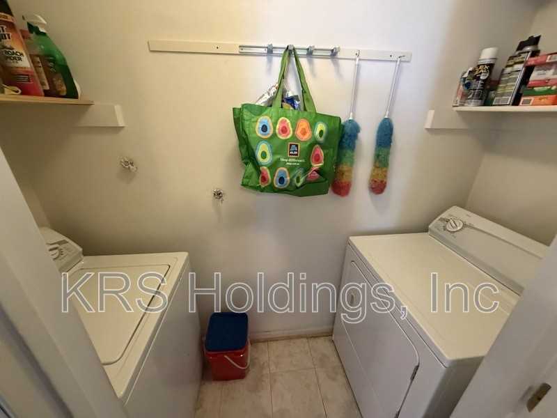 3218 Spruce Pine Rd - Photo 4 of 10