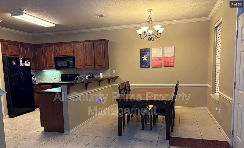 331 Forest Dr - Photo 2 of 8