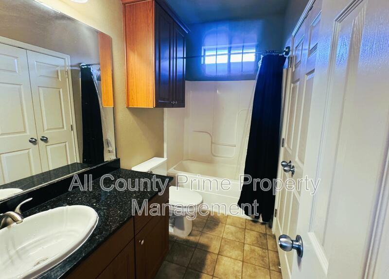 331 Forest Dr - Photo 4 of 8