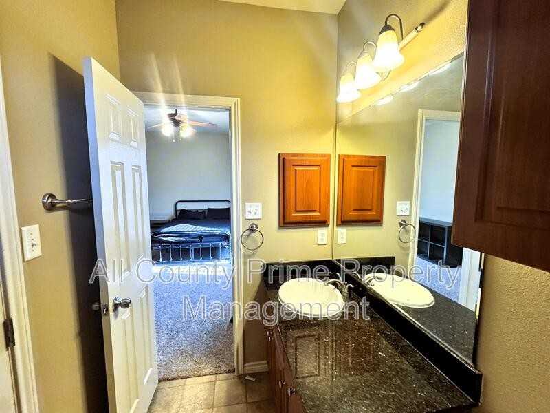 331 Forest Dr - Photo 7 of 8