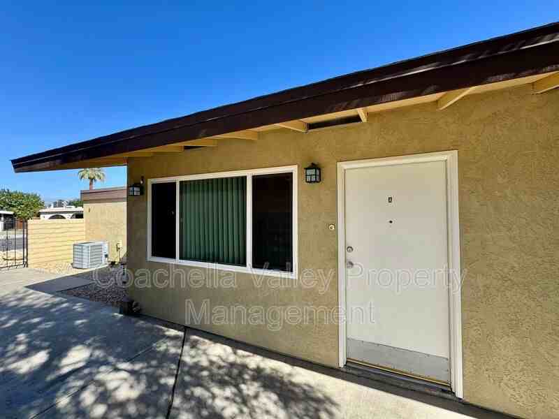 73361 Catalina Way #A - Photo 4 of 31