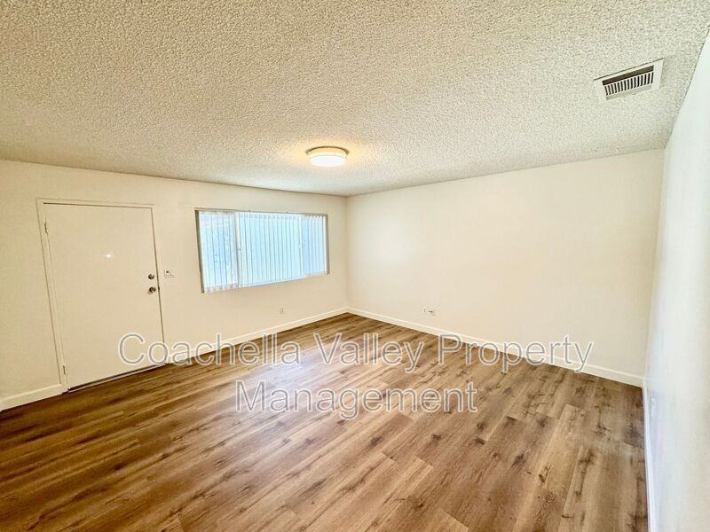 73361 Catalina Way #A - Photo 6 of 31