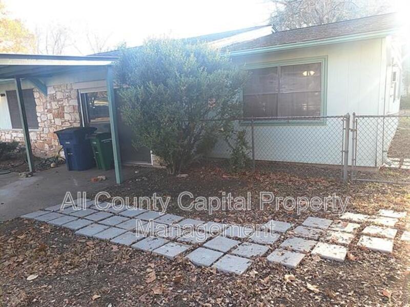 609 Bissonet Ln #609 - Photo 2 of 13