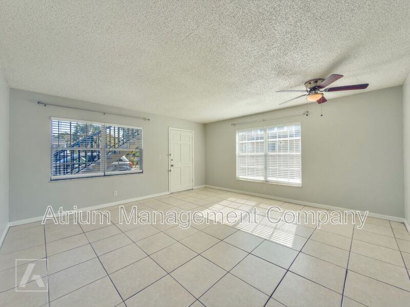 920 W New York Ave #B102 - Photo 4 of 27