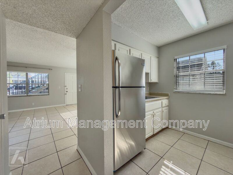 920 W New York Ave #B102 - Photo 6 of 27