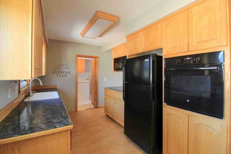 1810 S Sharron St - Photo 3 of 14