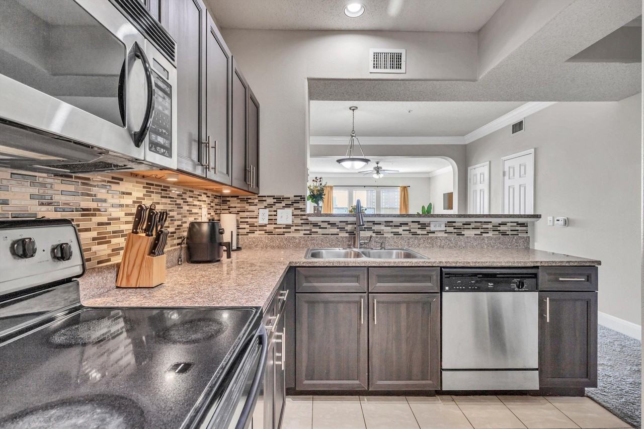 Sage Rd - Photo 4 of 19