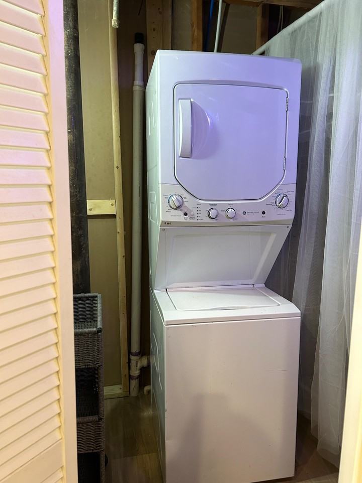 Glenhaven Dr - Photo 2 of 6