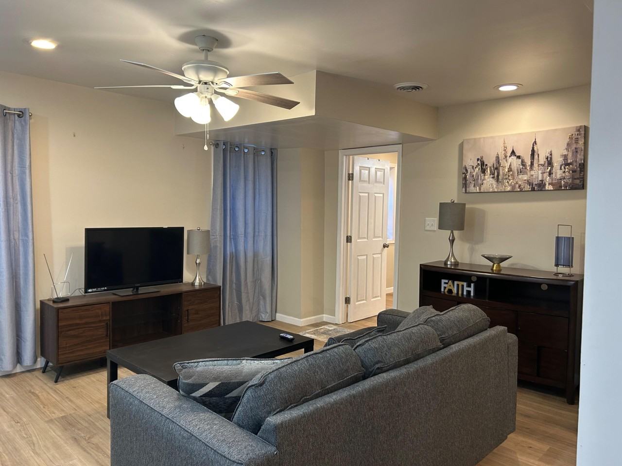 Glenhaven Dr - Photo 4 of 6