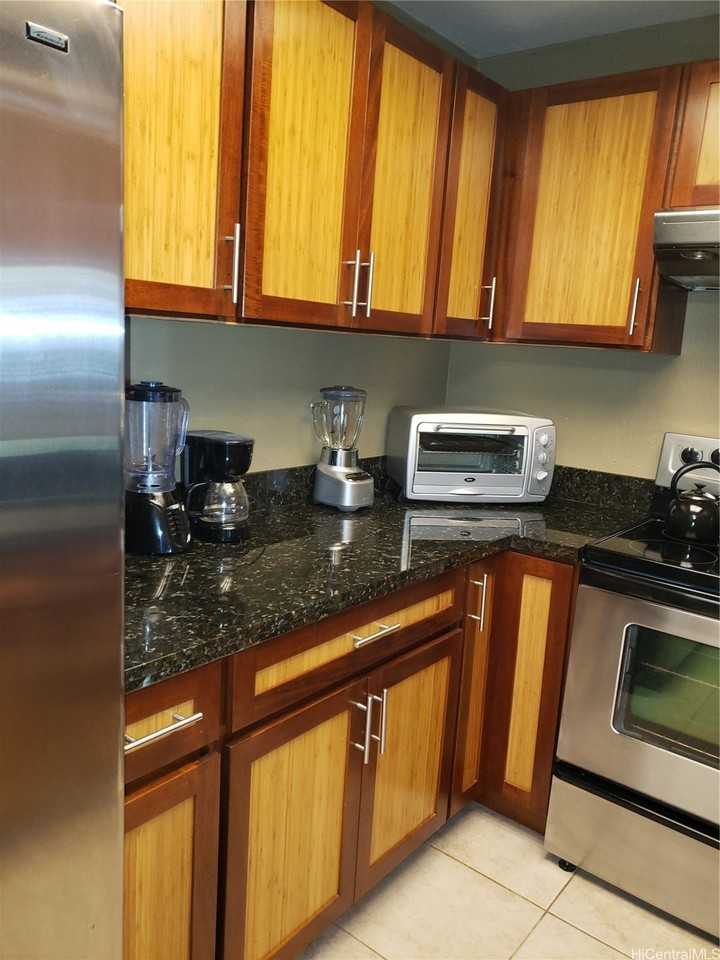 350 Mananai Pl Apt E #E - Photo 3 of 16