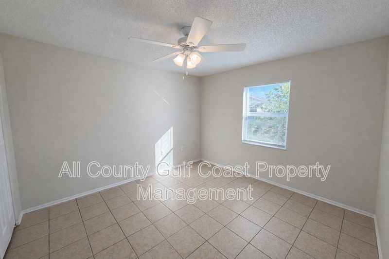 1617 13th St W - Photo 5 of 9