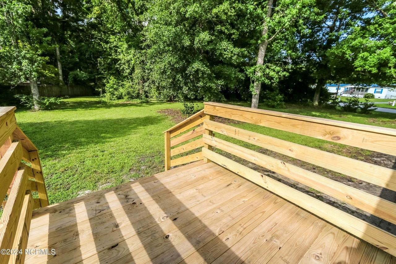 502 E Branch Dr - Photo 4 of 15