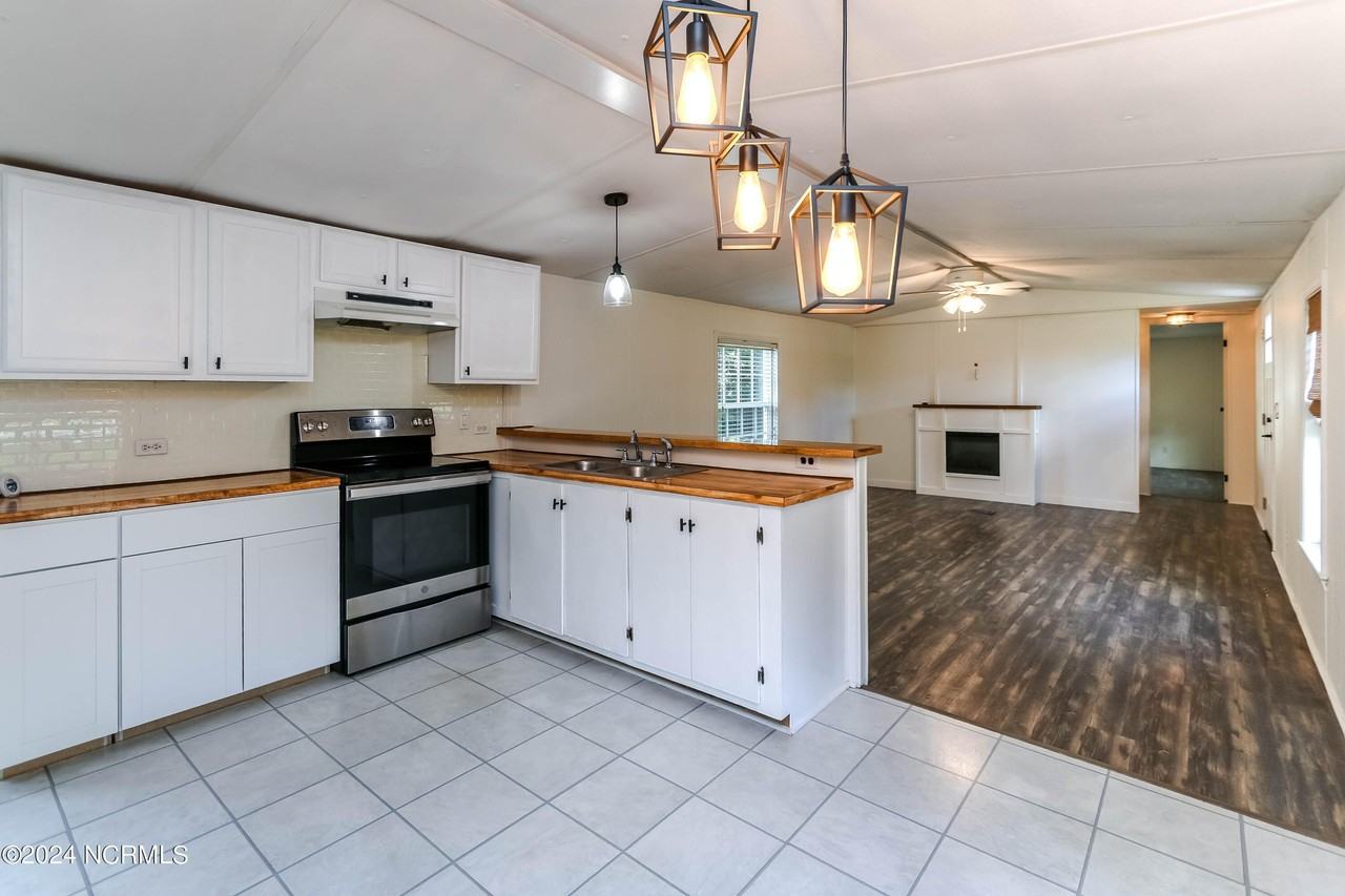 502 E Branch Dr - Photo 5 of 15