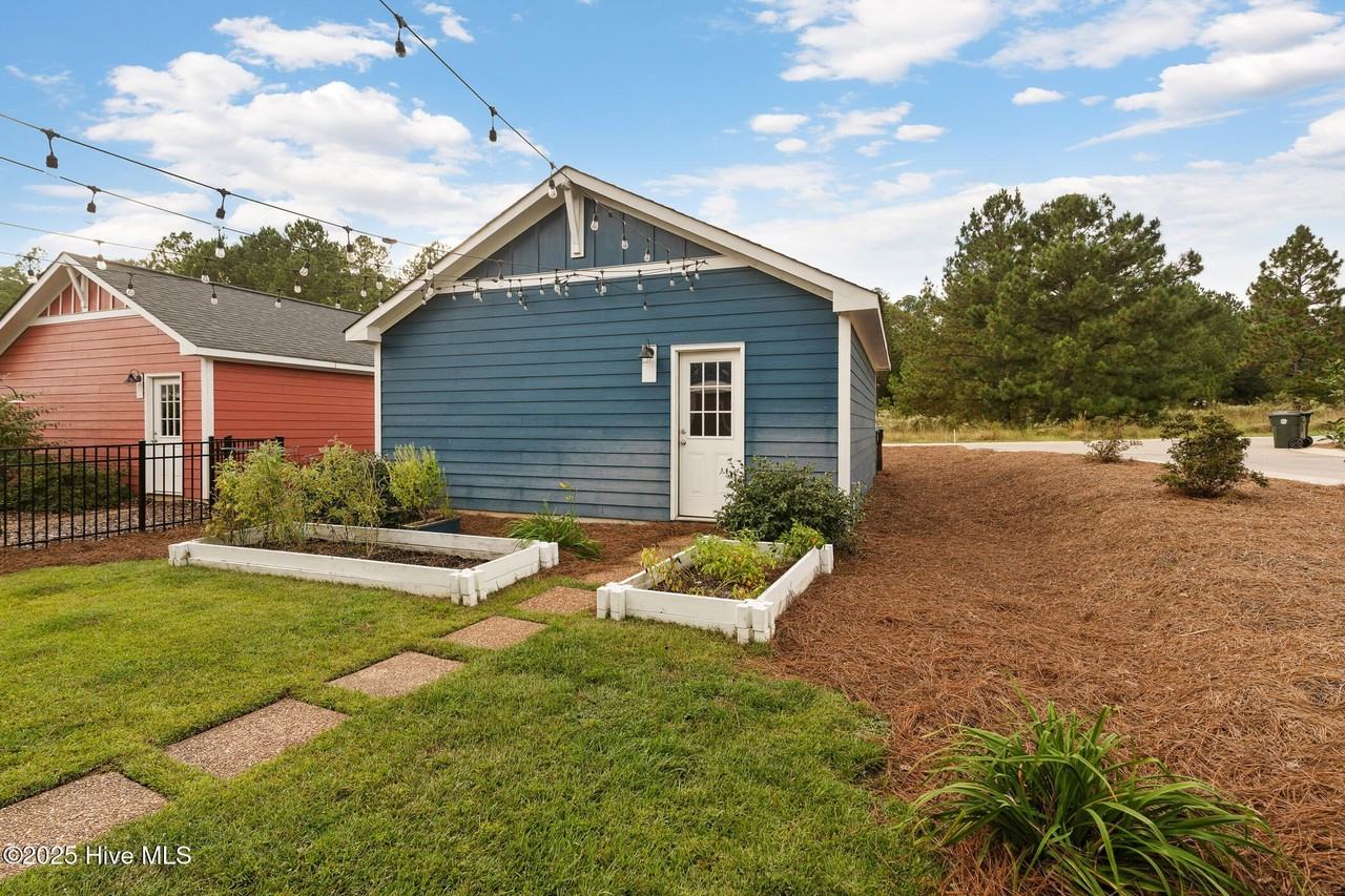 259 Legacy Lakes Way - Photo 4 of 38