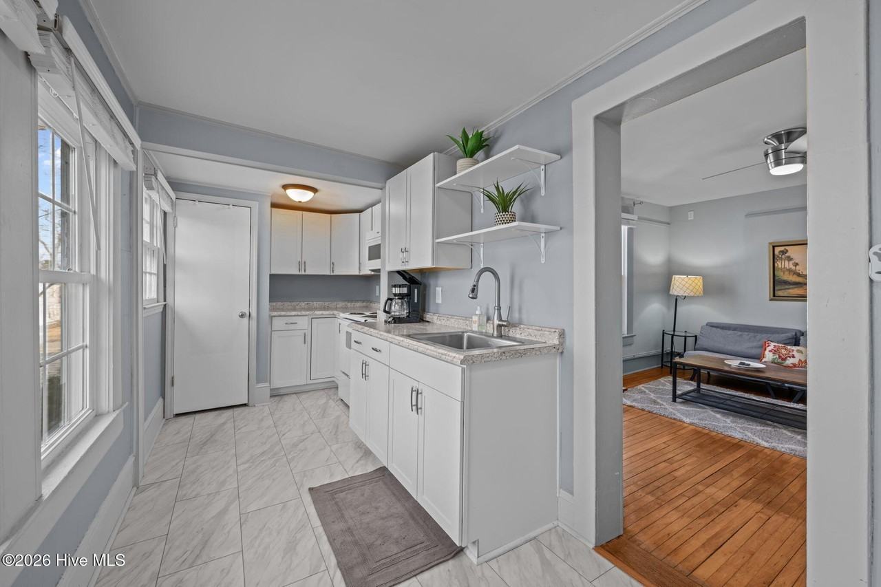 411 George St Unit 2 #2 - Photo 2 of 20