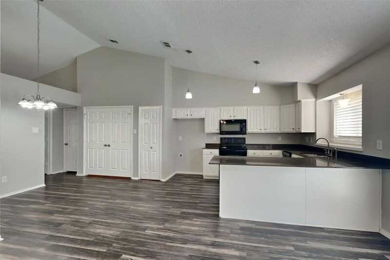 6704 Wesson Dr - Photo 6 of 21