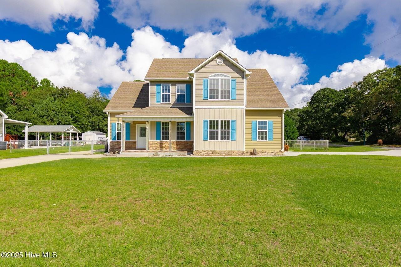 106 Barbour Dr - Photo 2 of 50