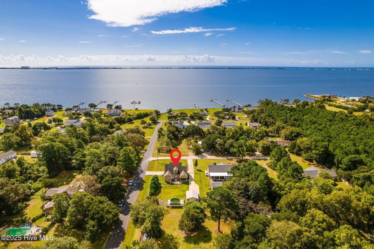 106 Barbour Dr - Photo 6 of 50