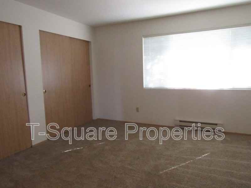 7632 230th St Sw #D - Photo 6 of 12