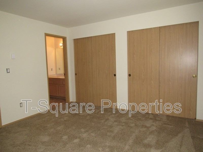 7632 230th St Sw #D - Photo 7 of 12