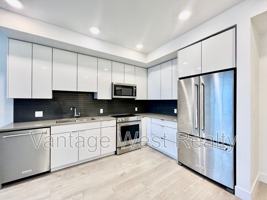 featured image of 807 Ellis St