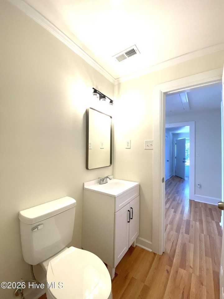 1305 W Ragsdale Rd - Photo 6 of 16