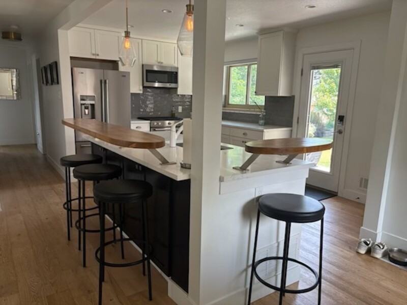 550 Dudley St - Photo 3 of 19