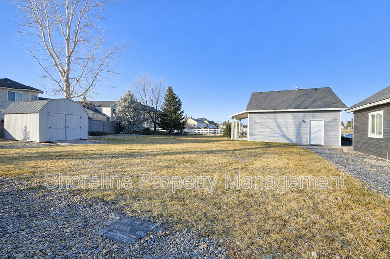 18165 Midland Blvd - Photo 2 of 11