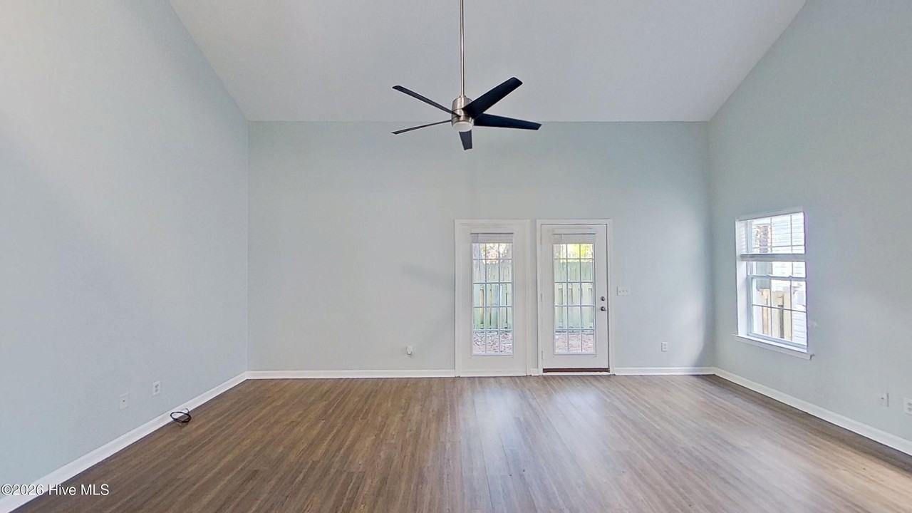 4620 Crawdad Ct - Photo 2 of 22