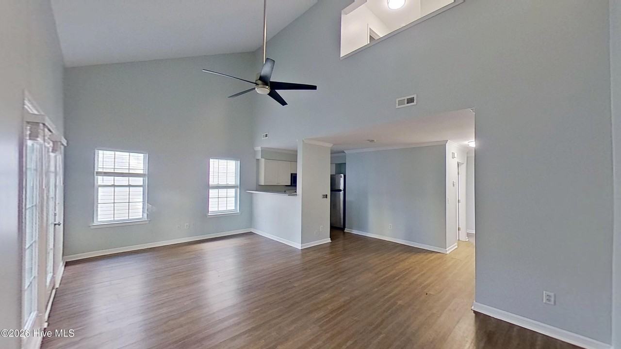 4620 Crawdad Ct - Photo 3 of 22