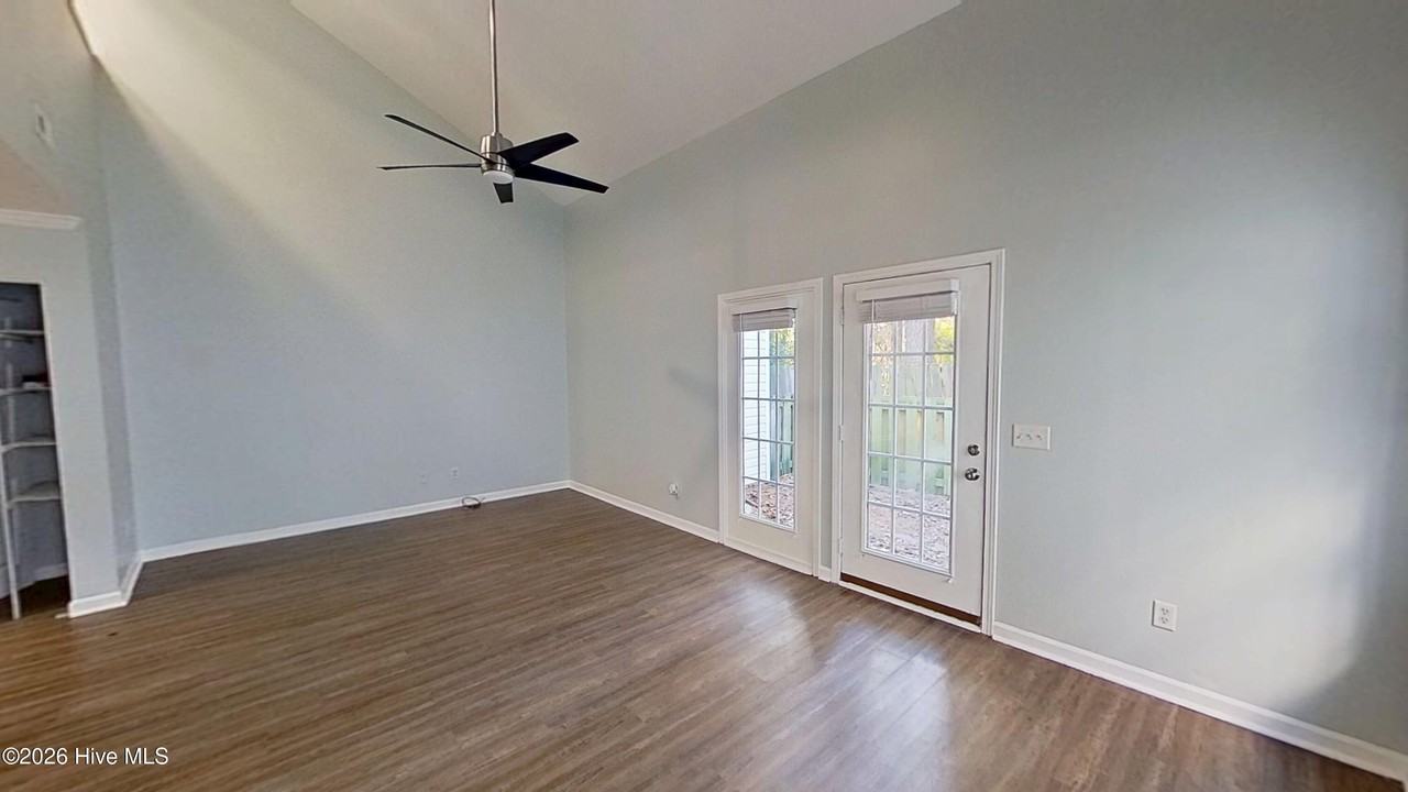 4620 Crawdad Ct - Photo 5 of 22