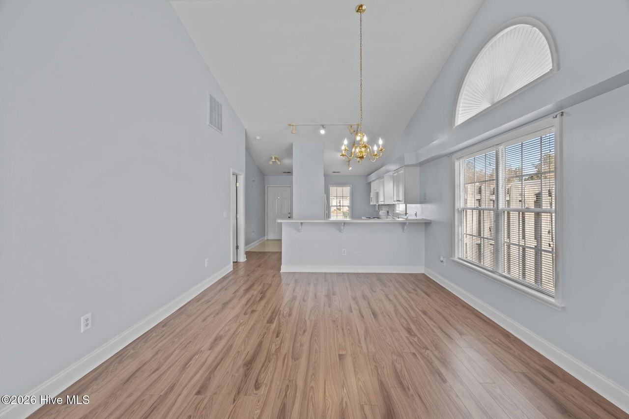 118 Moses Griffin Ln - Photo 3 of 26