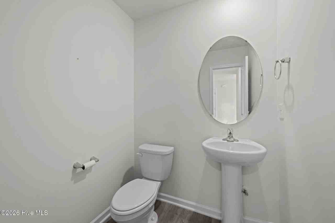 725 Lake Tyler Dr - Photo 7 of 35