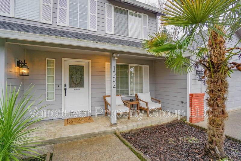 1302 Nw 3rd Cir - Photo 5 of 44