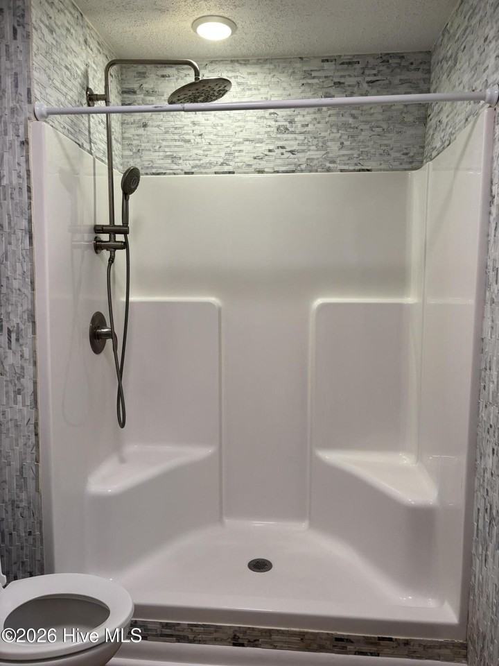 3025 Madison Ave - Photo 3 of 12