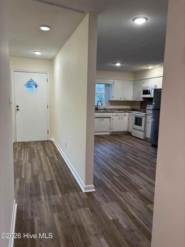 3025 Madison Ave - Photo 6 of 12