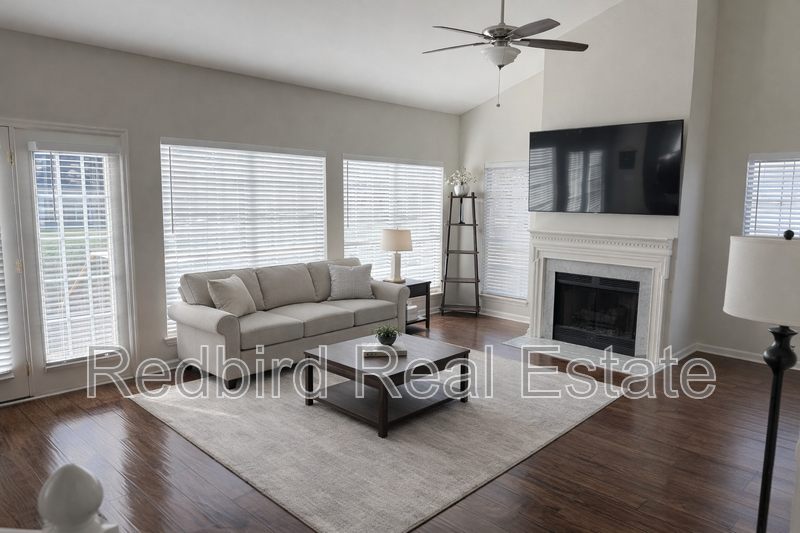 260 Ben Brush Cir - Photo 2 of 19