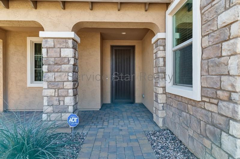 14479 W Desert Flower Dr - Photo 3 of 25
