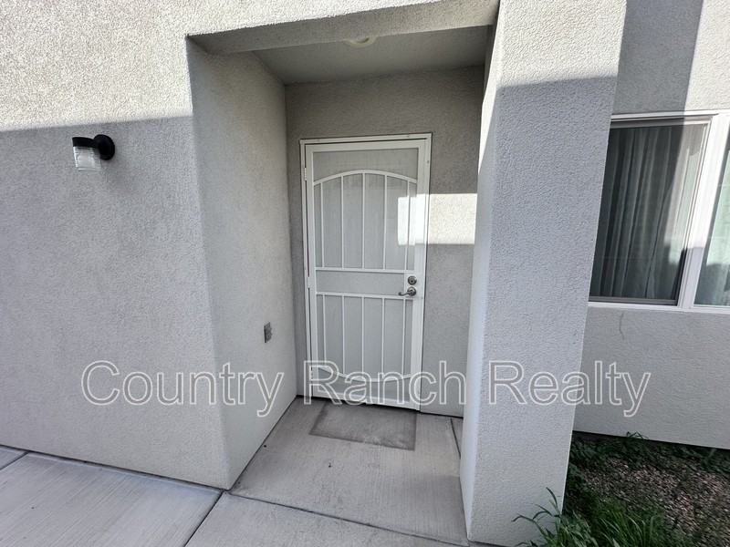 1632 Shamrock Rd - Photo 6 of 23