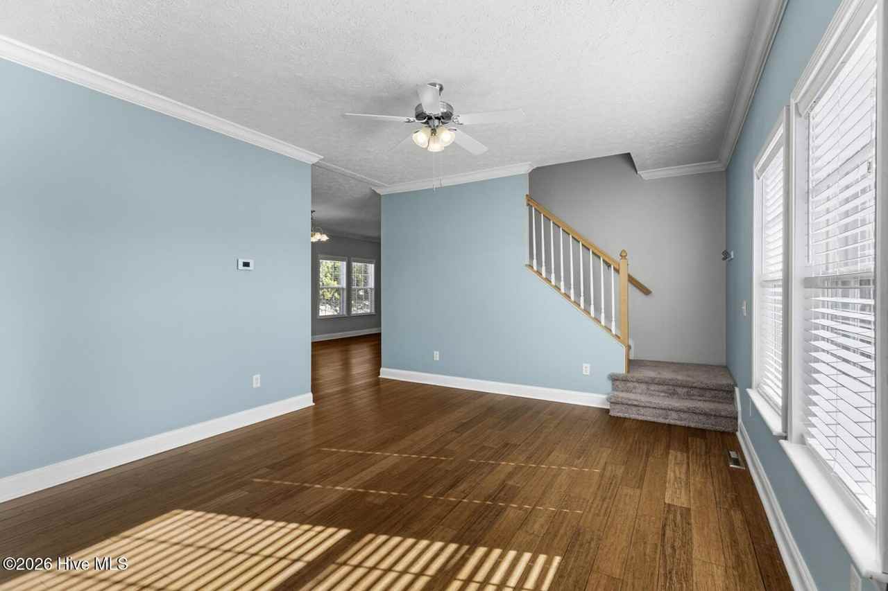 1137 Clayton Humphrey Rd - Photo 4 of 29