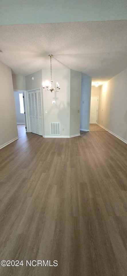 721 Bragg Dr Apt F #F - Photo 4 of 9